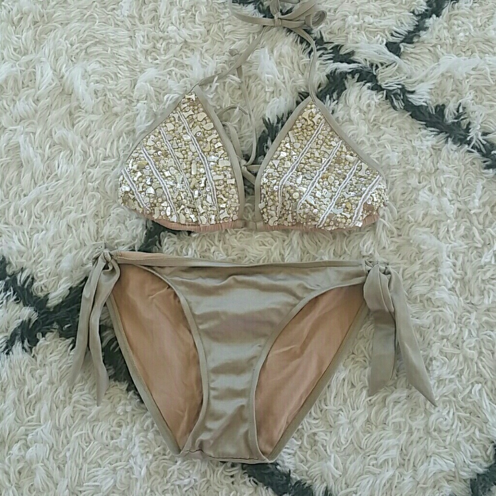 Victoria Secret bikini